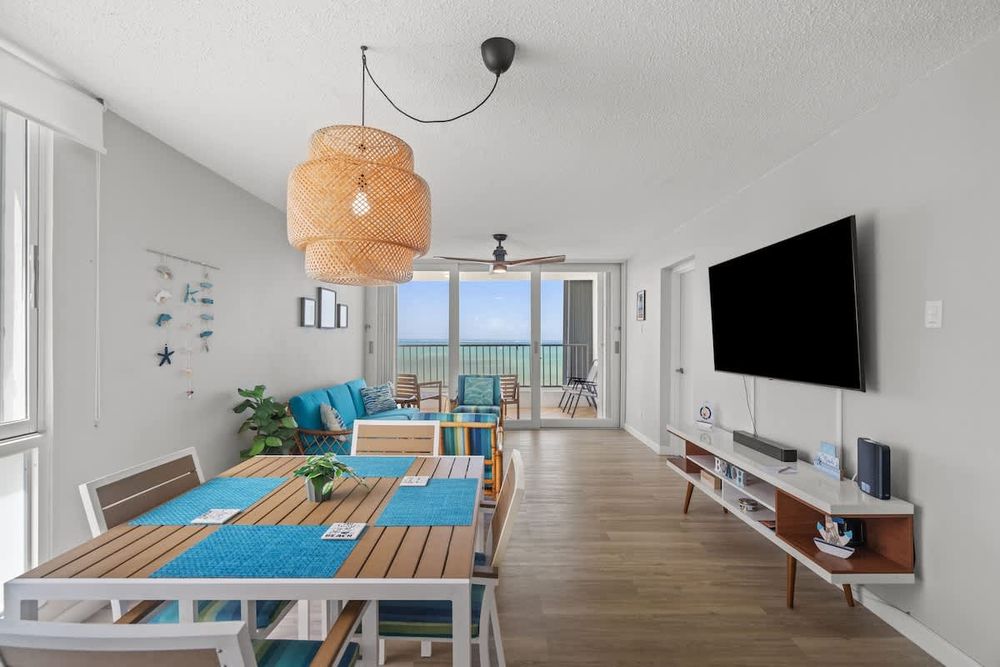 158e856f 12c0 4b n8gOO homerunner