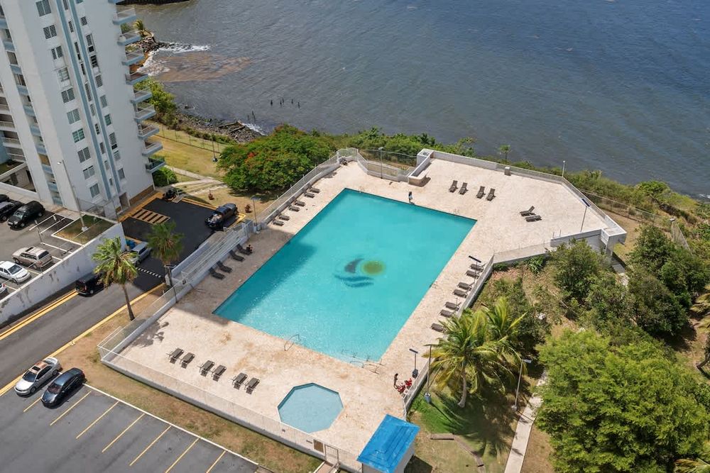 430e818f d80c 4d 1CWRB homerunner