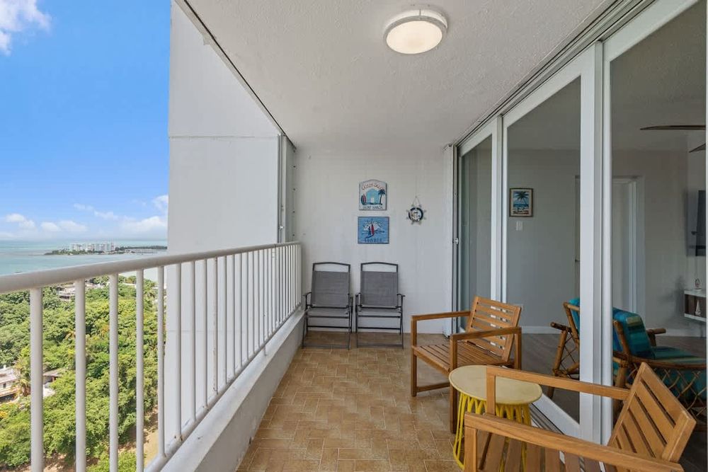 f1c172d3 a24b 42 Z0 nM homerunner