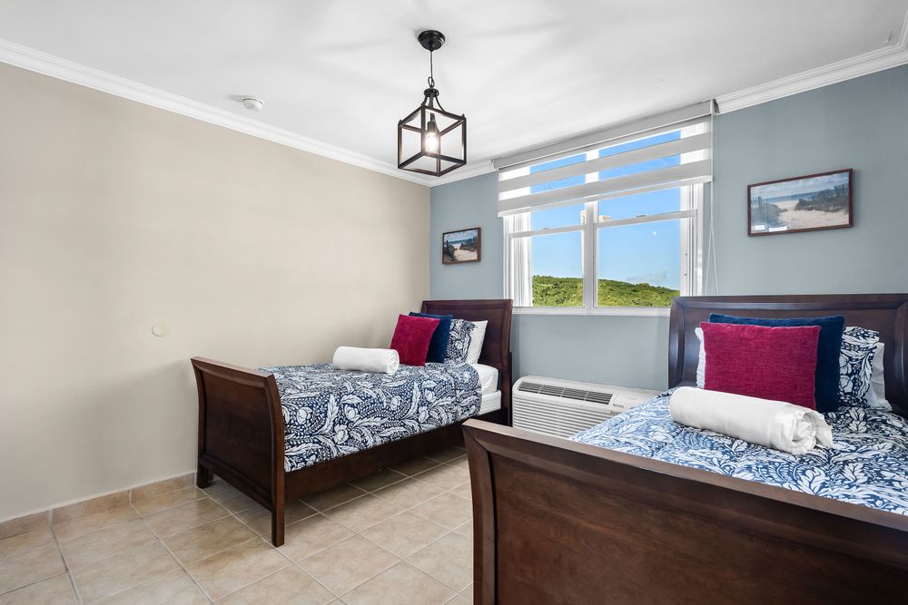 dvblqq9btnwziia4l82l