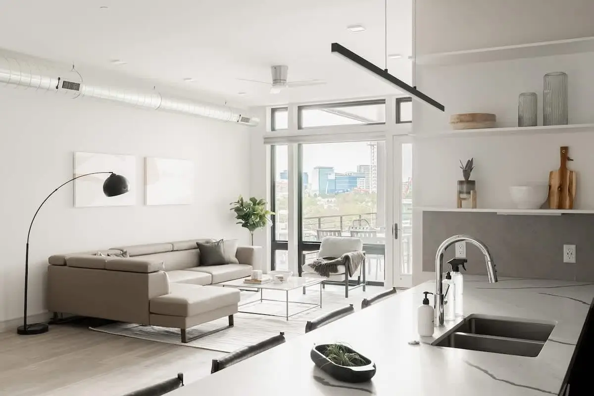 Modern Penthouse | Private Skyline Balcony