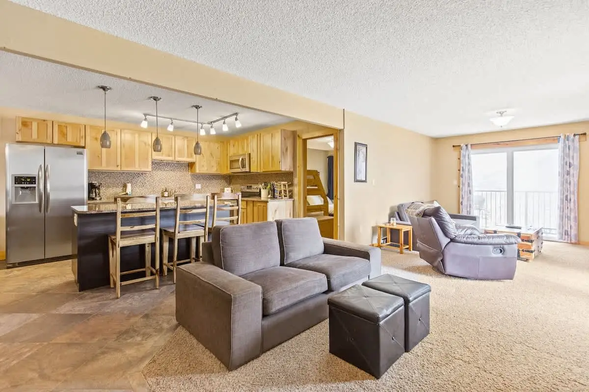 Rocky Mountain Escape with Vista View | Wildernest