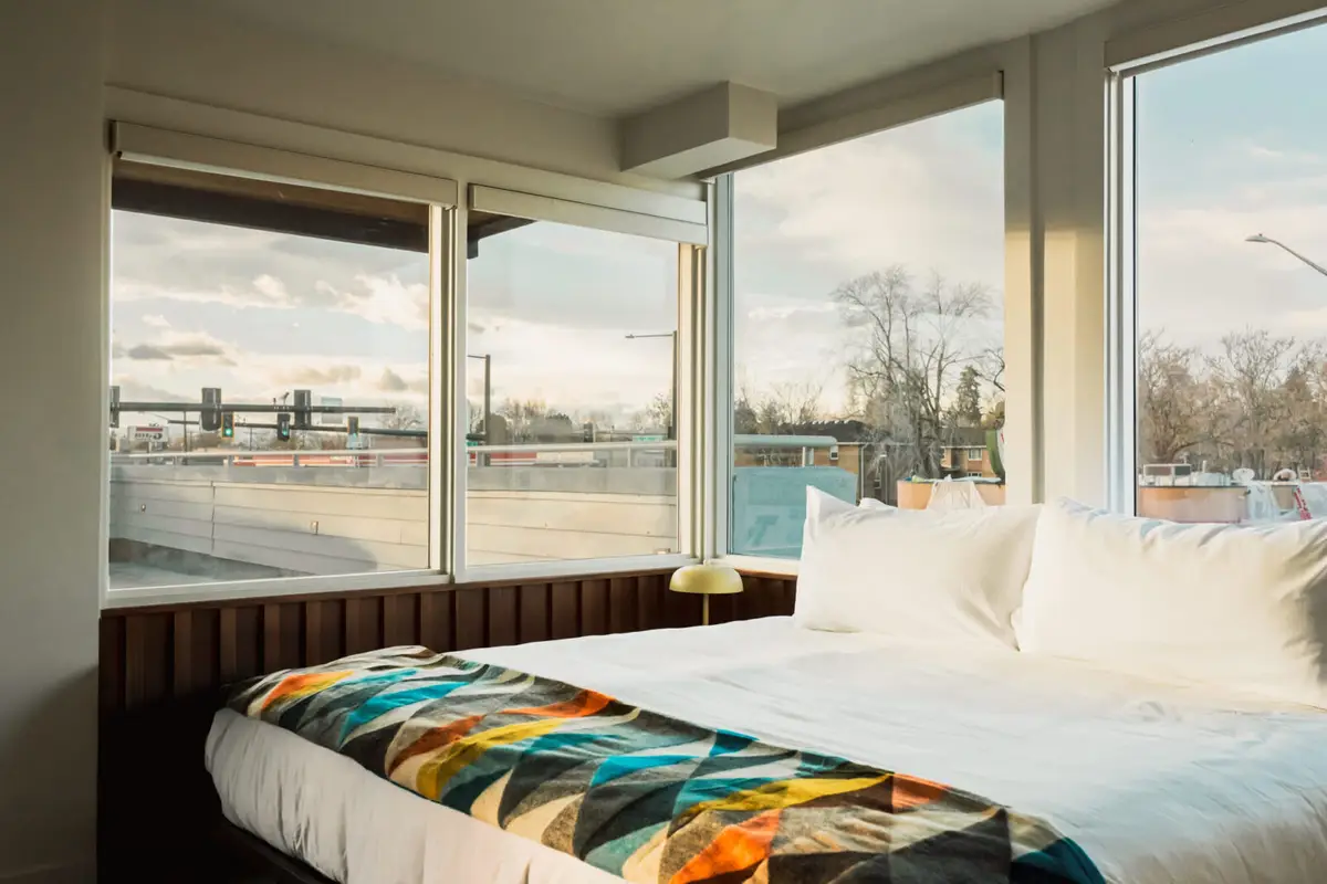 Mesa Moonlight Room | La Vista Motel | 201