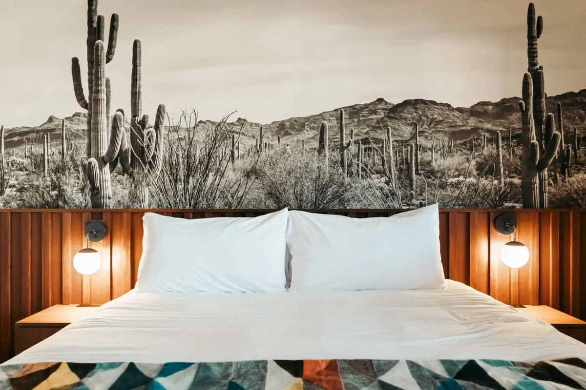 Cactus Jack’s Hideout | La Vista Motel | 208