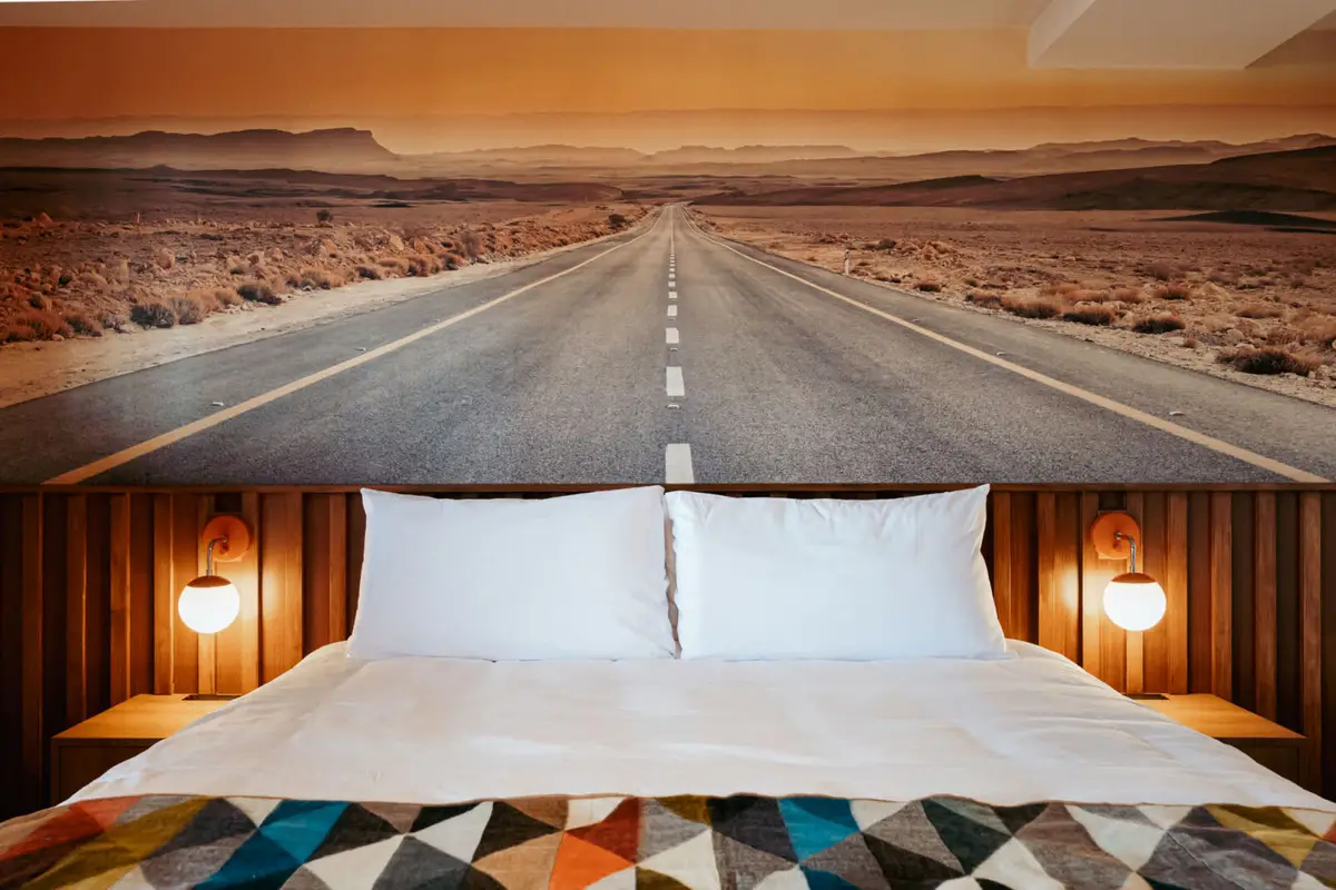 Highway Daydream | La Vista Motel | 106