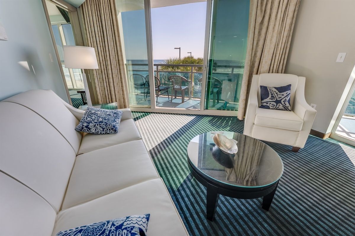 Oceans One 208 - 1 Bedroom