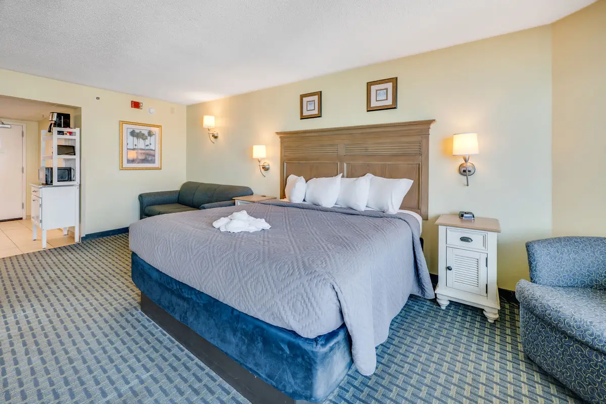 Compass Cove 651 - Oceanview King Studio