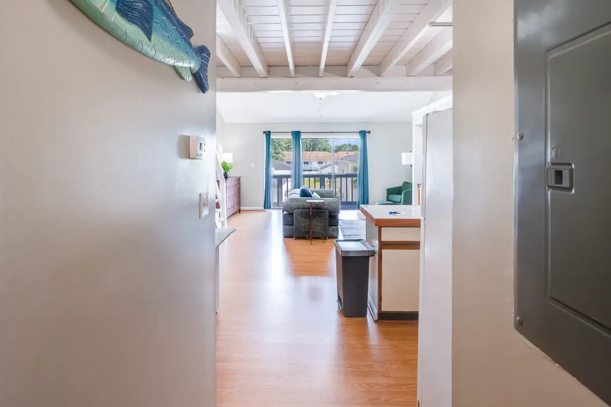 Deerfield at Golf Colony Unit 11R with Pool Access