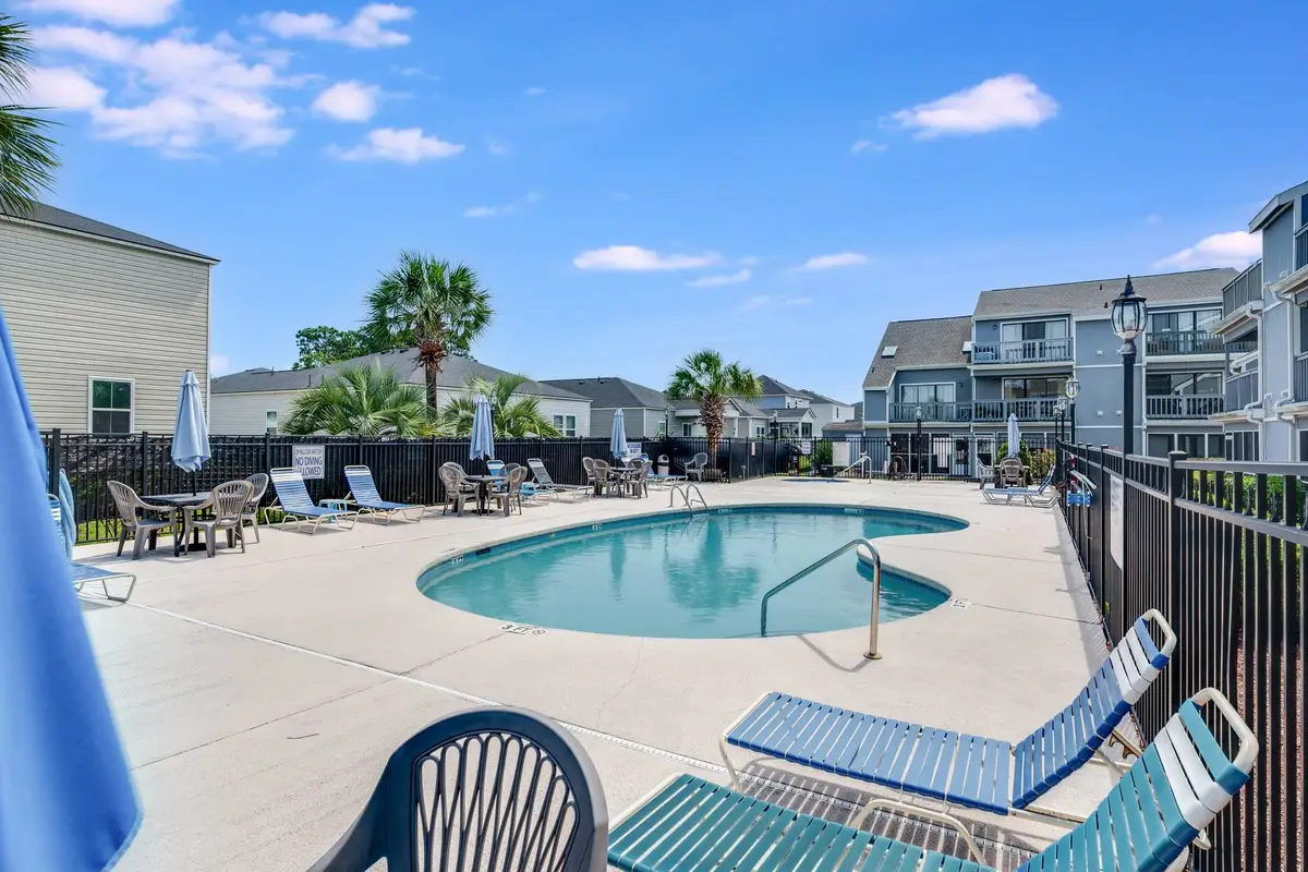 Deerfield at Golf Colony Unit 11R with Pool Access