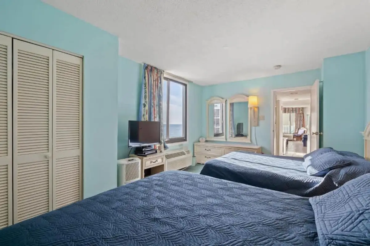 Caravelle Tower 633- 1 Bedroom