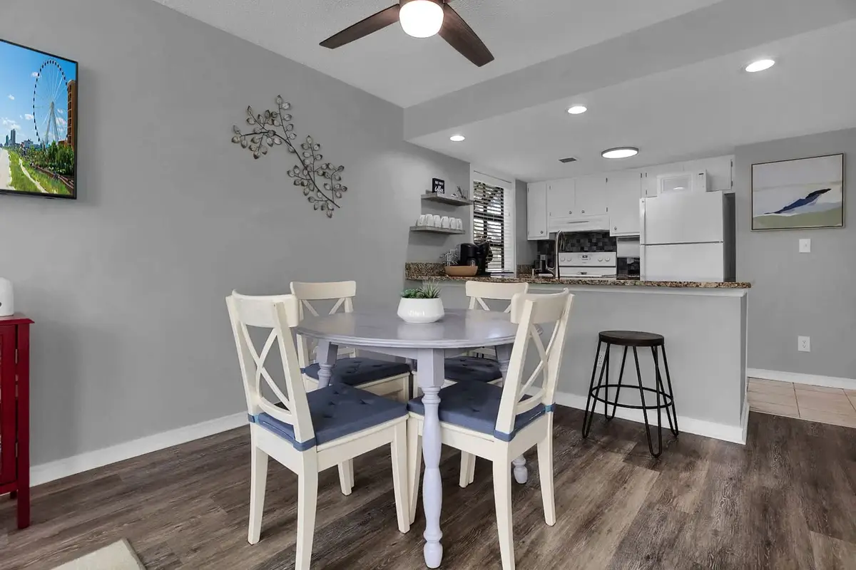 Walk to the Beach, Comfortable Coastal Escape