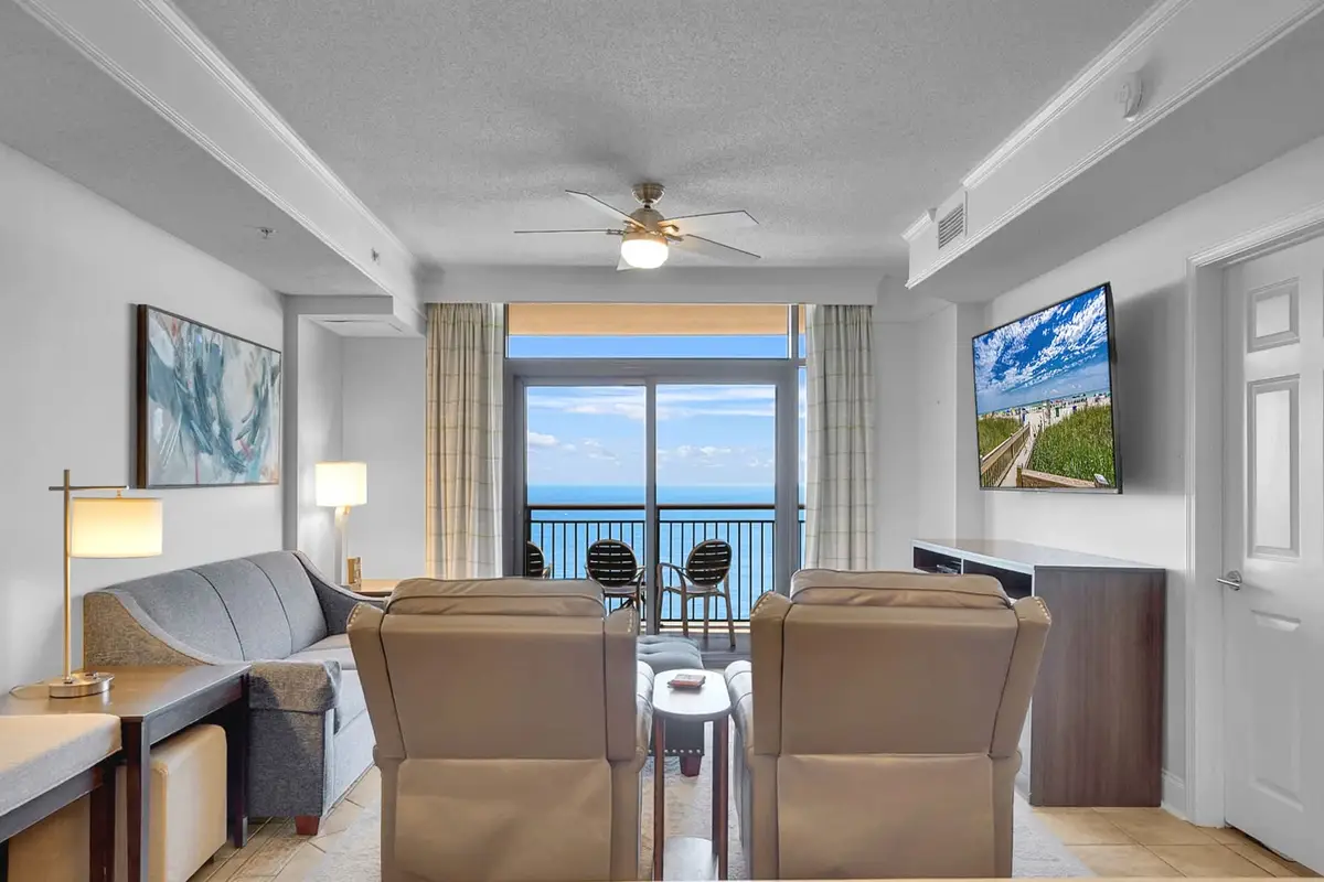 Perfect Getaway 3 Bedroom with Private Balcony