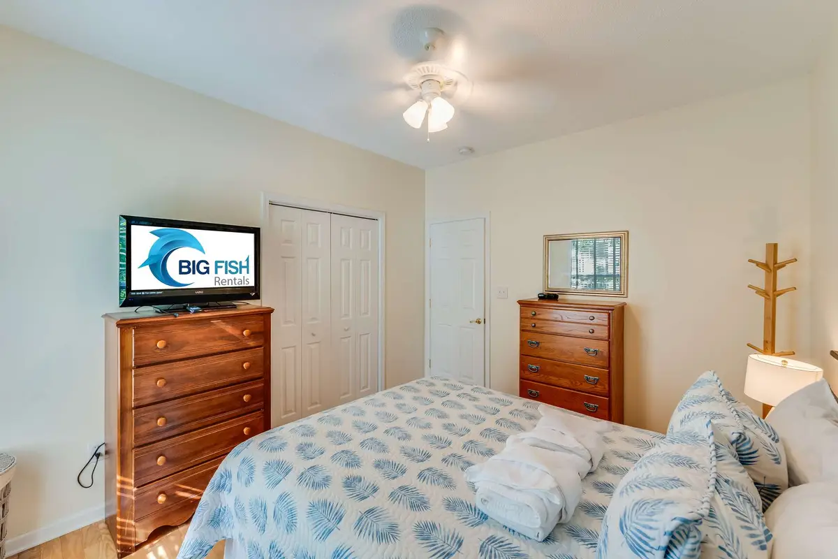 Village at the Glens -Unit 201 -3BR