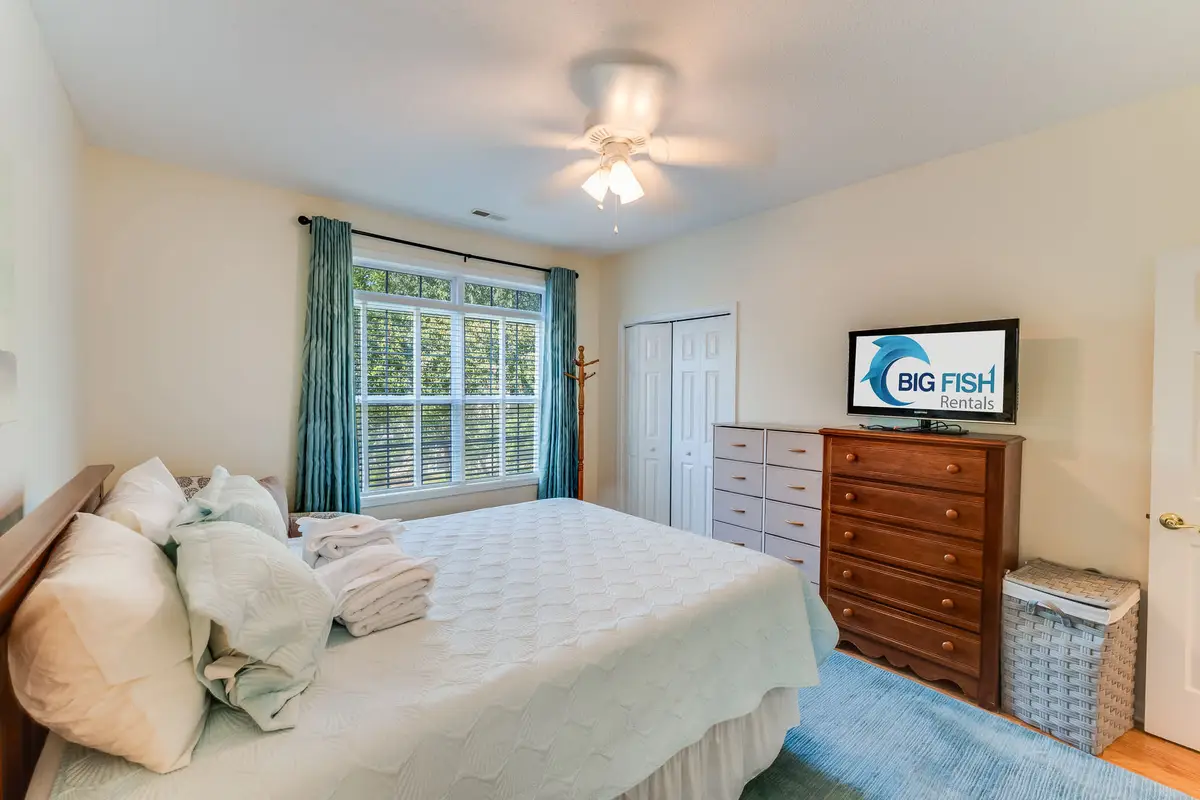 Village at the Glens -Unit 201 -3BR
