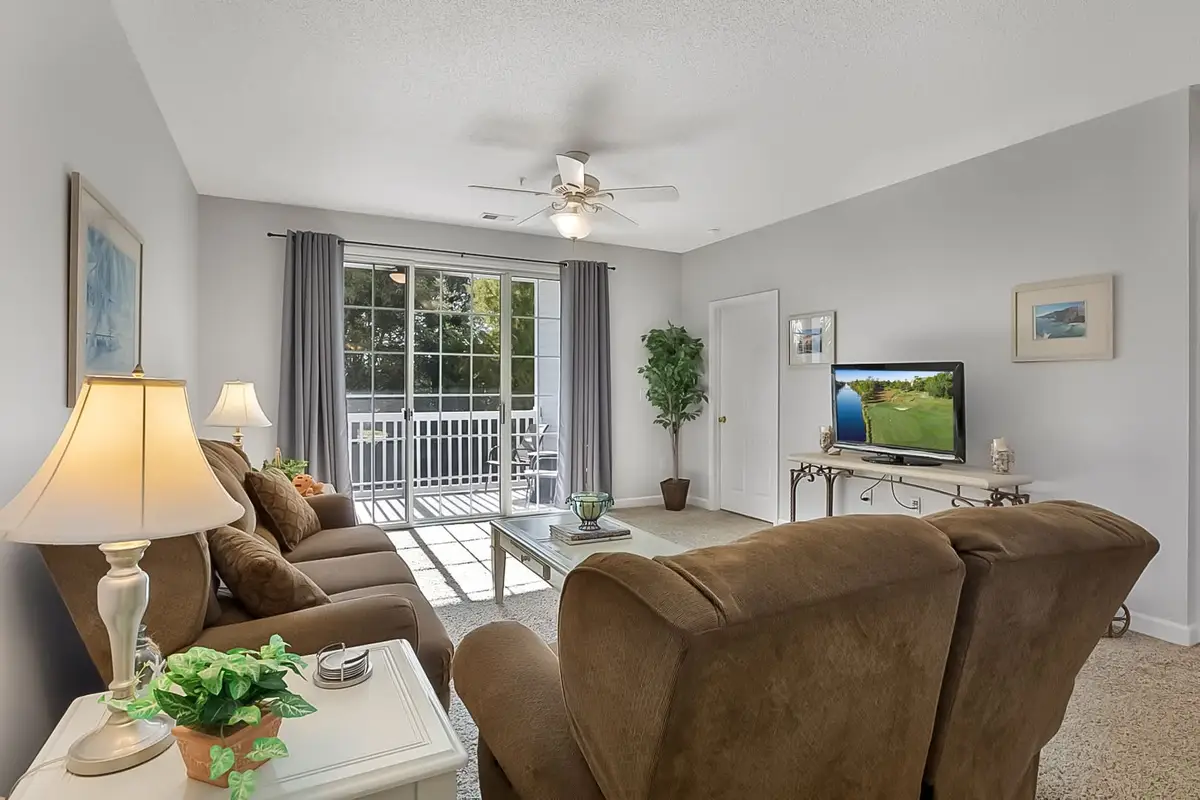 Barefoot Resort Yacht Club 1221-3BR