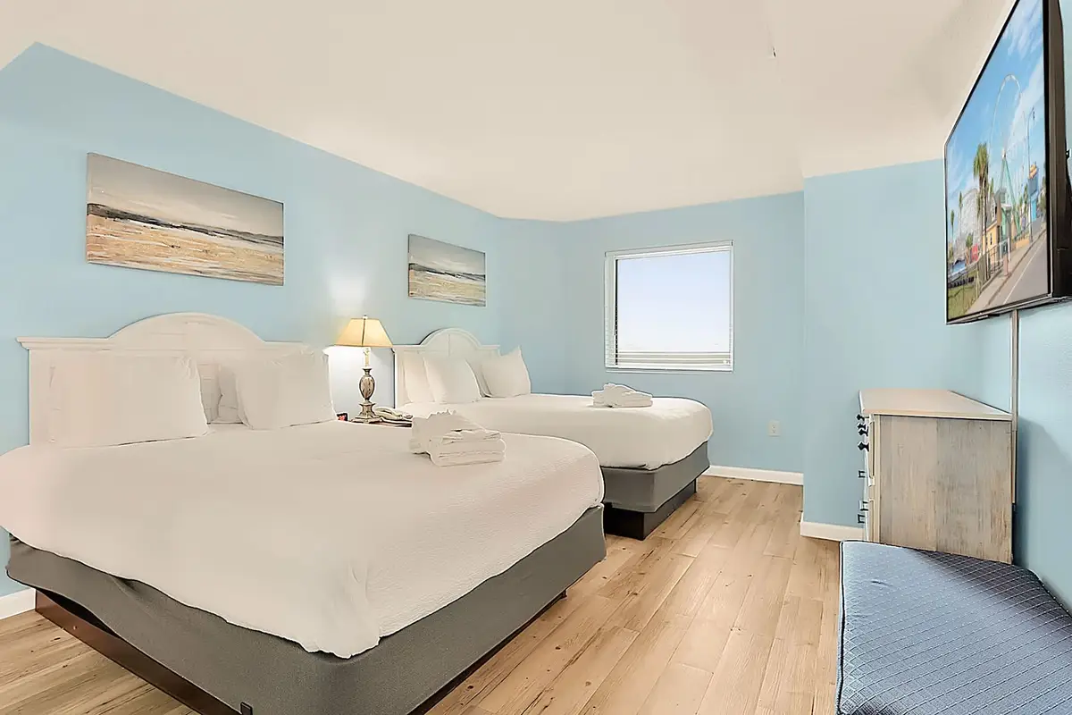 Oceanview 1BR at Carolinian, Pools, Great Location