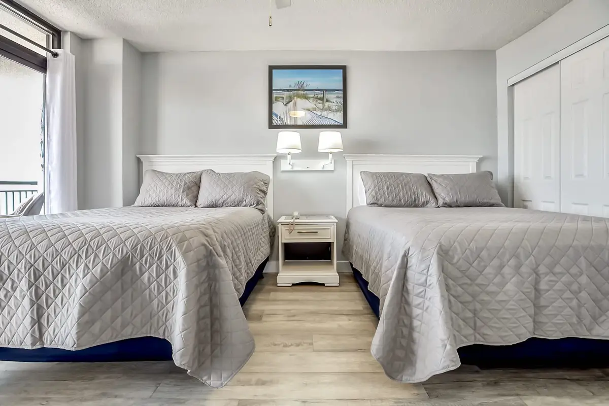 19th Floor Oceanview | Spacious 3BR Condo 8 Guests