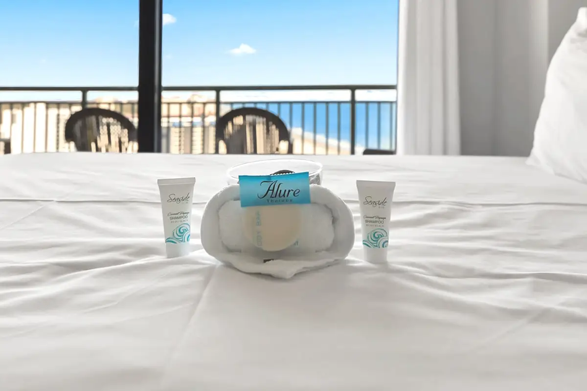 19th Floor Oceanview | Spacious 3BR Condo 8 Guests