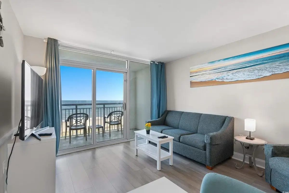 Brand New, 1BR Amazing Oceanfront  View Unit