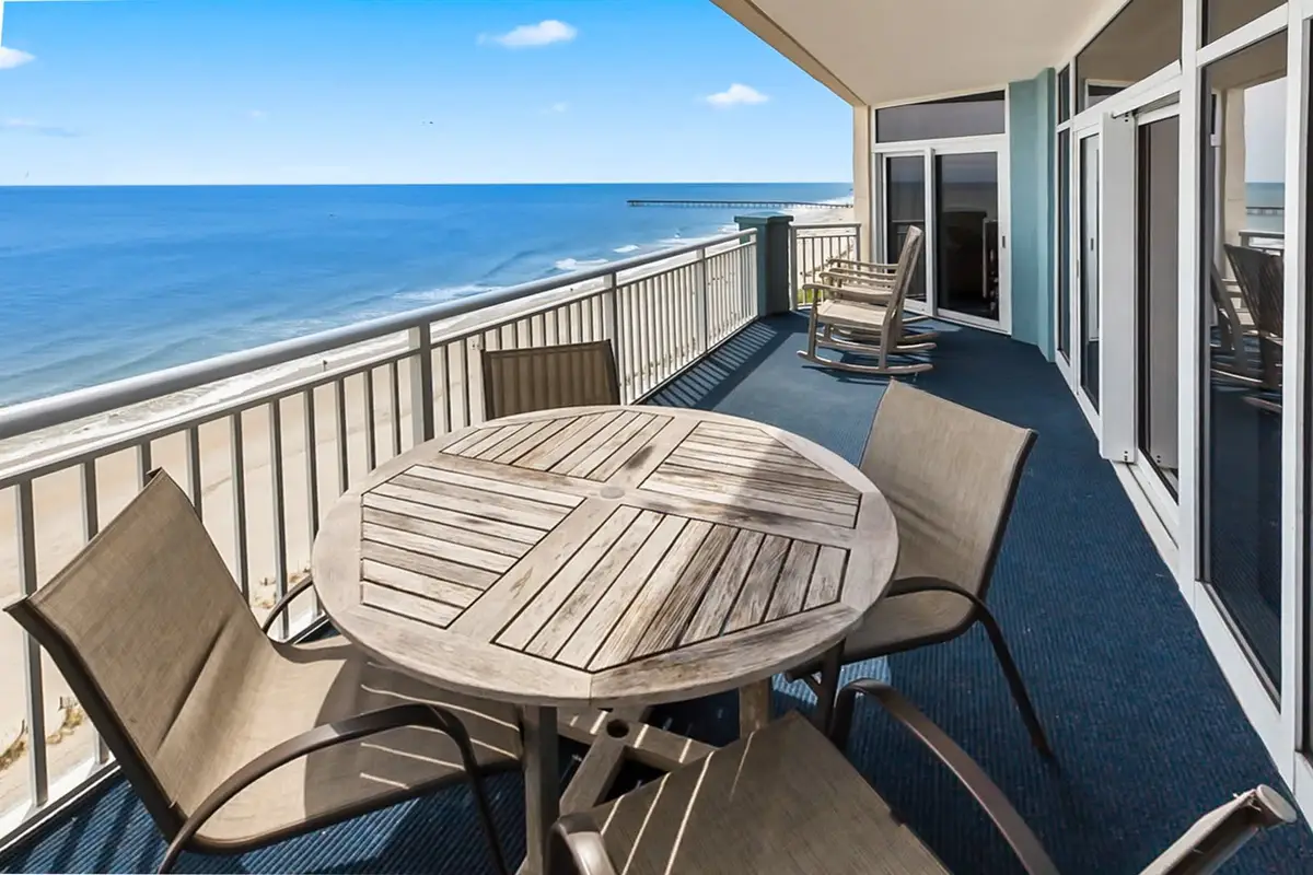 Ocean Blue Resort PH2, Luxury Oceanfront Penthouse