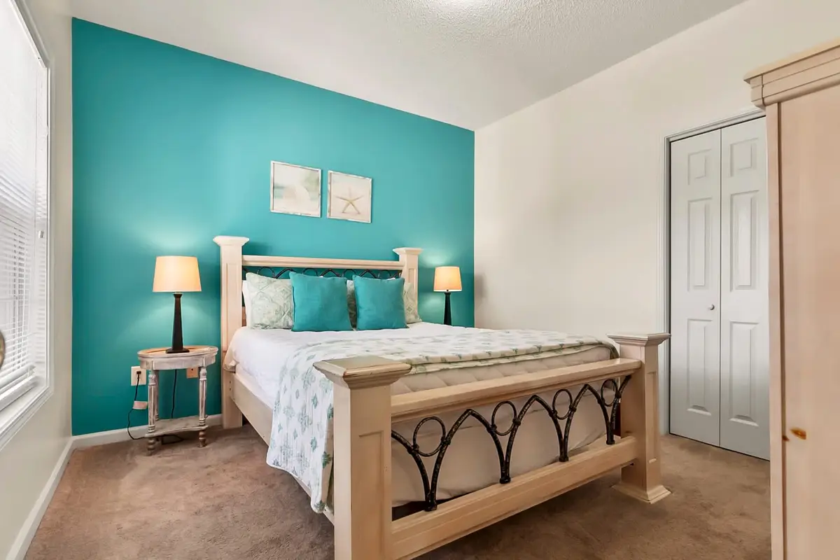 Relaxing 3BR Condo in Cherry Grove with Balcony