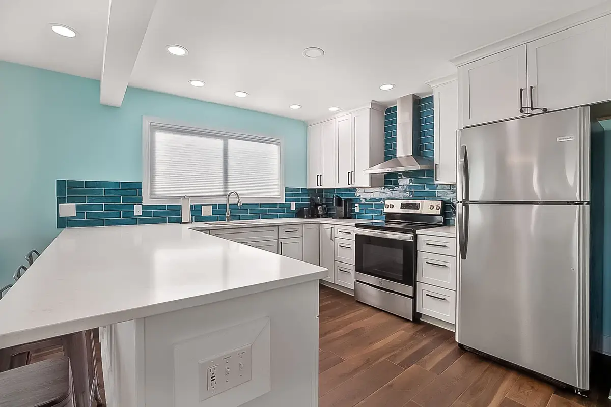 Twin Palms South Villa - Oceanfront 4 BR Duplex