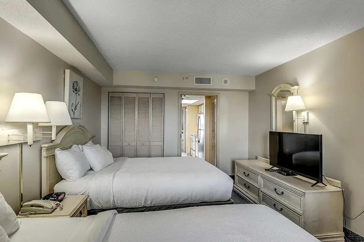 Come for the beach, Oceanfront Views with Pools