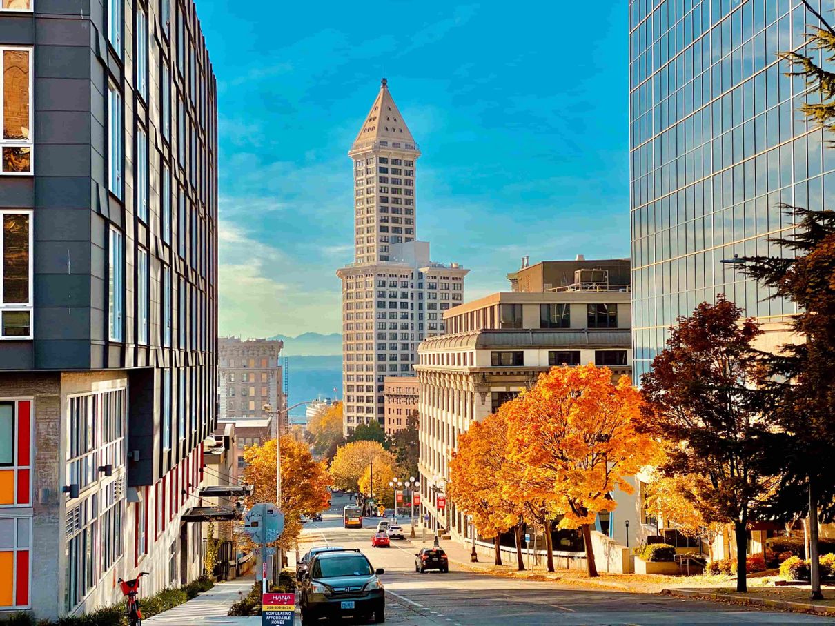 buildings and tourist site to see in Seattle