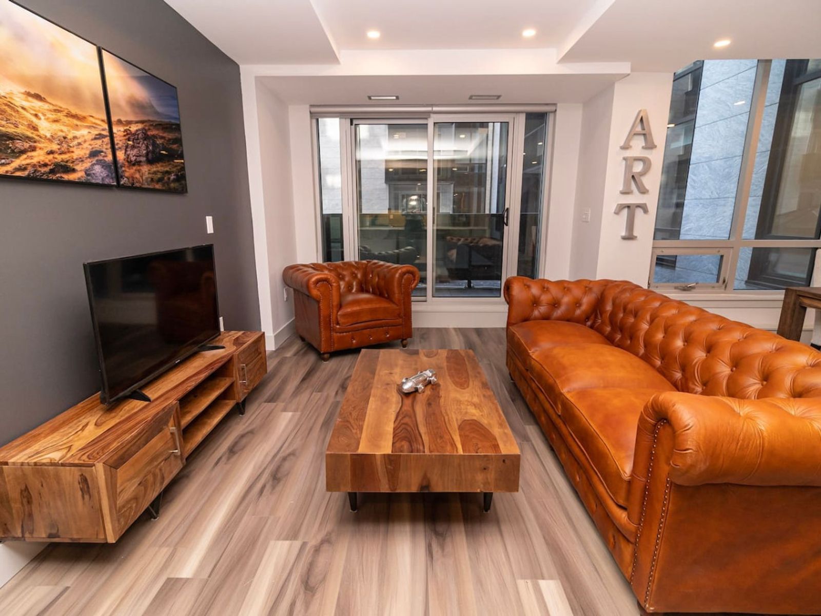 Unwind in Elegance – Spacious Living Area with Stunning Cityscape Views.