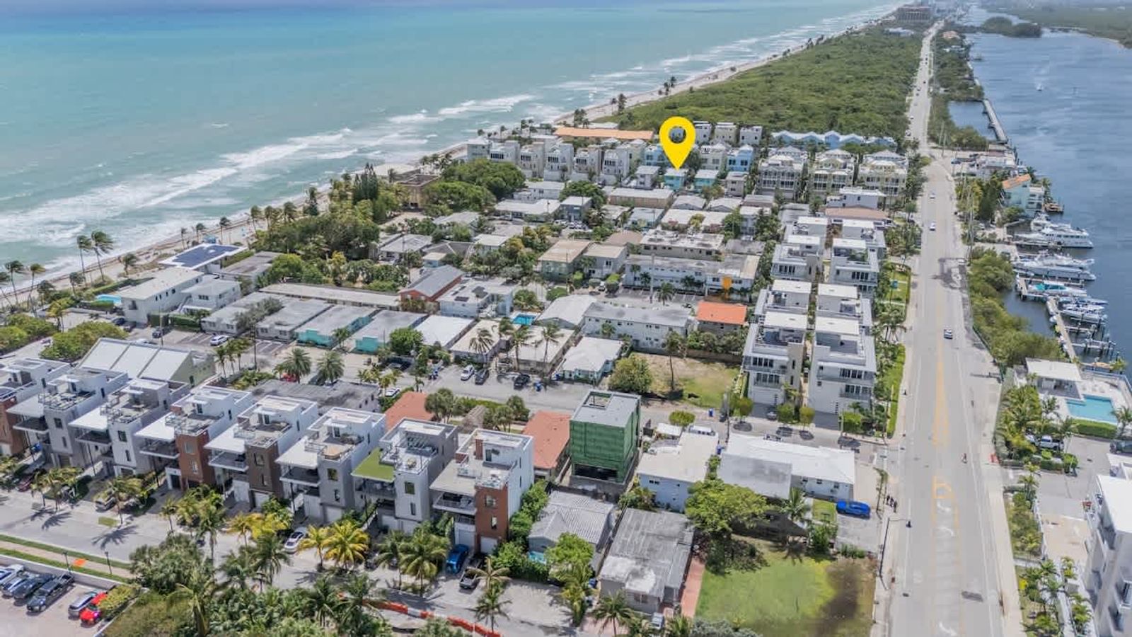 #3 – Sunny Hollywood Beachside 1BR  Walk to Ocean