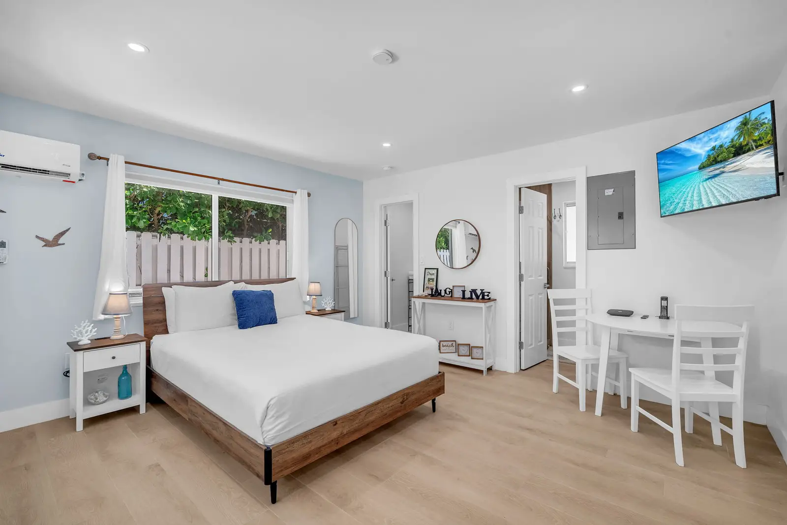 #2 – Beachside Studio  Steps to Hollywood Beach