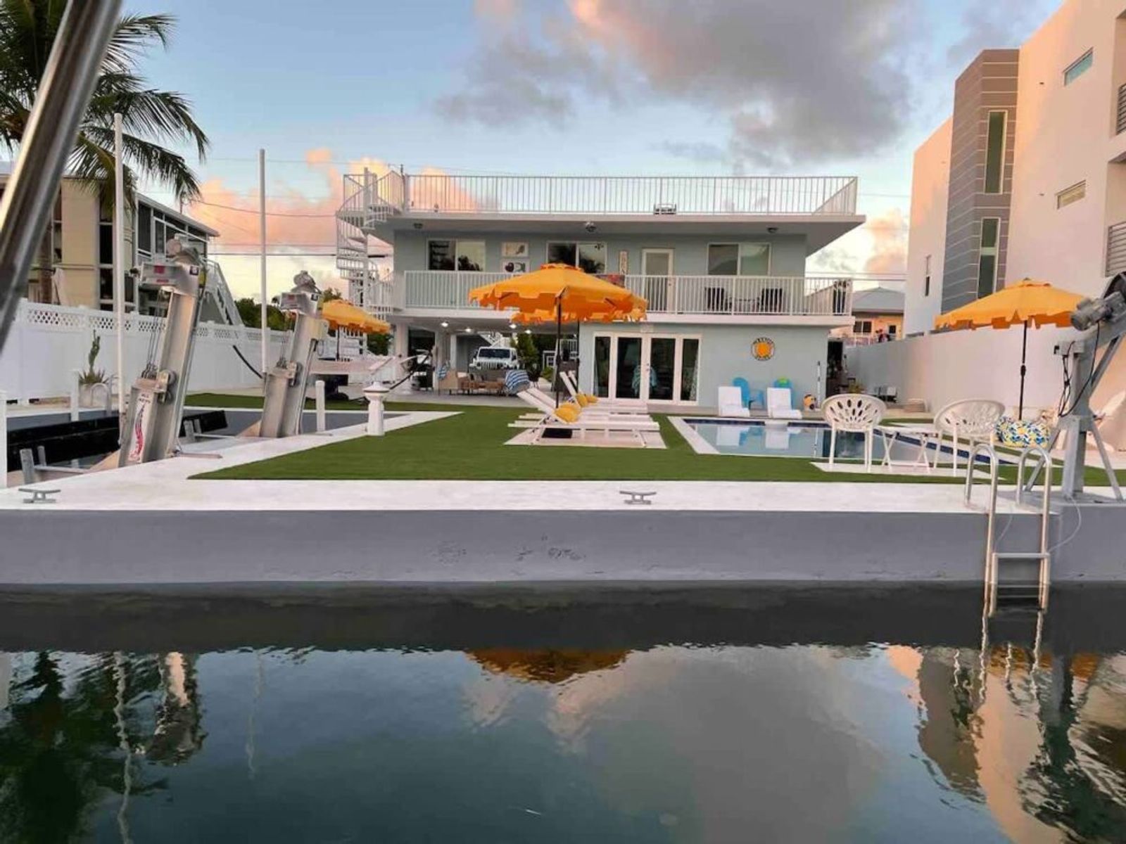 Cozy Key Largo home,  Waterfront and heated pool Main Image