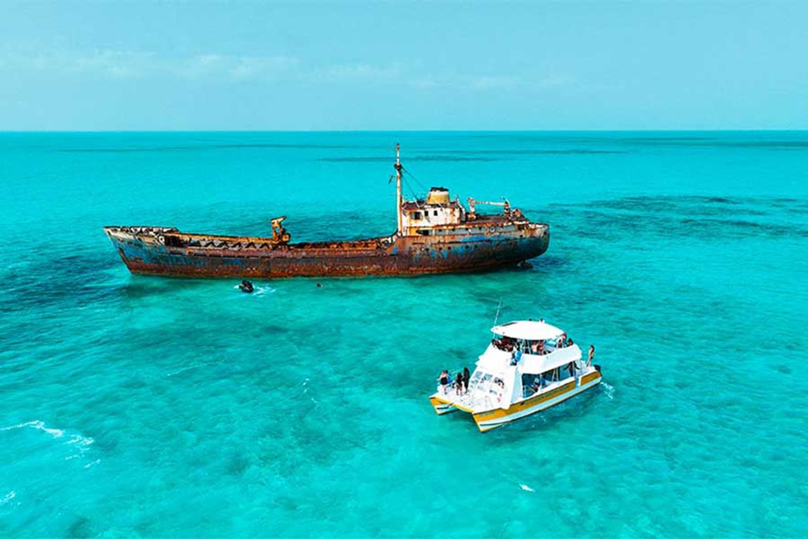 private boat tour in TCI