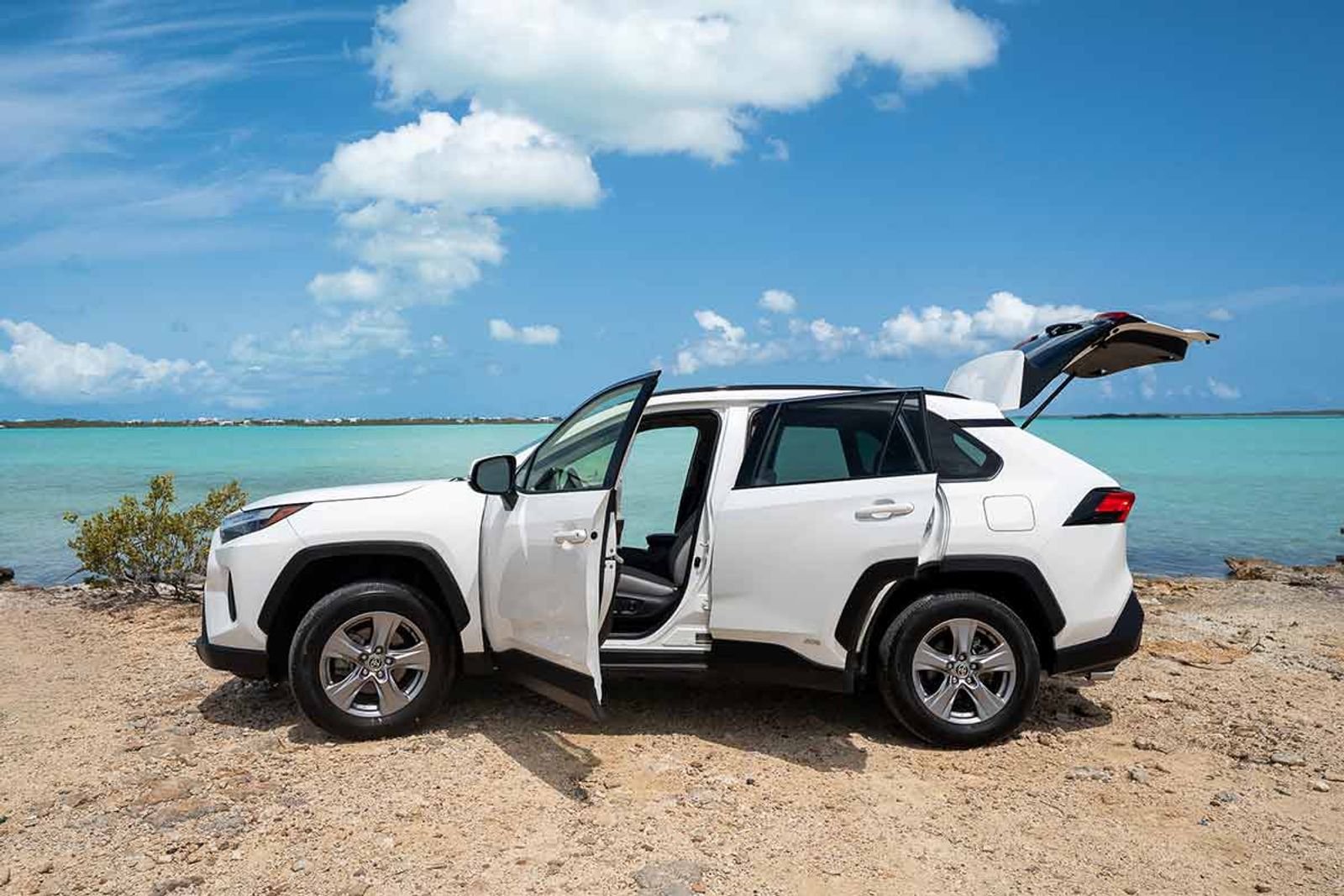 Rav4 for rent Turks and Caicos