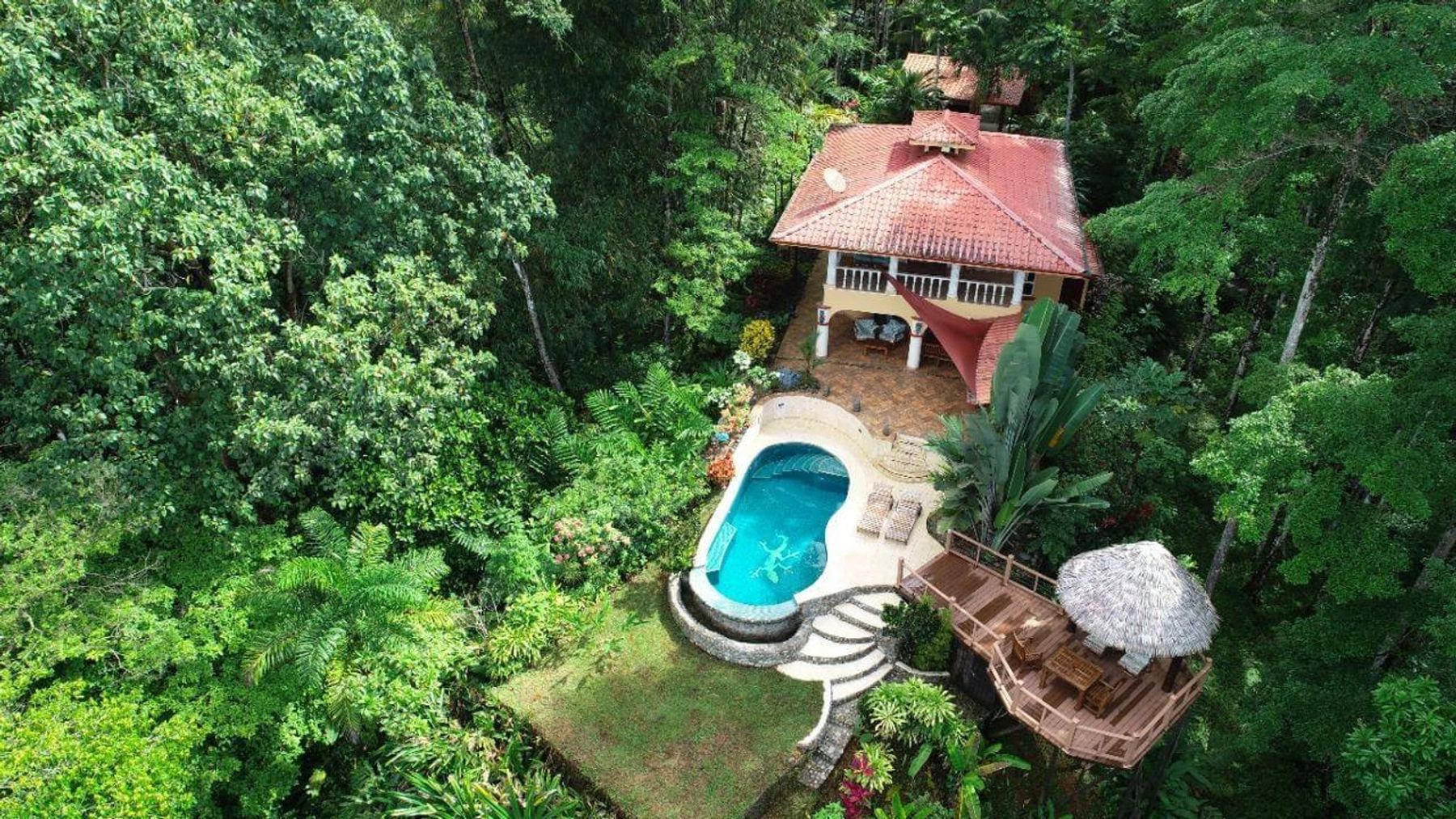 2 homes-2 private pools-5 min to Uvita-Sleeps 11 Main Image