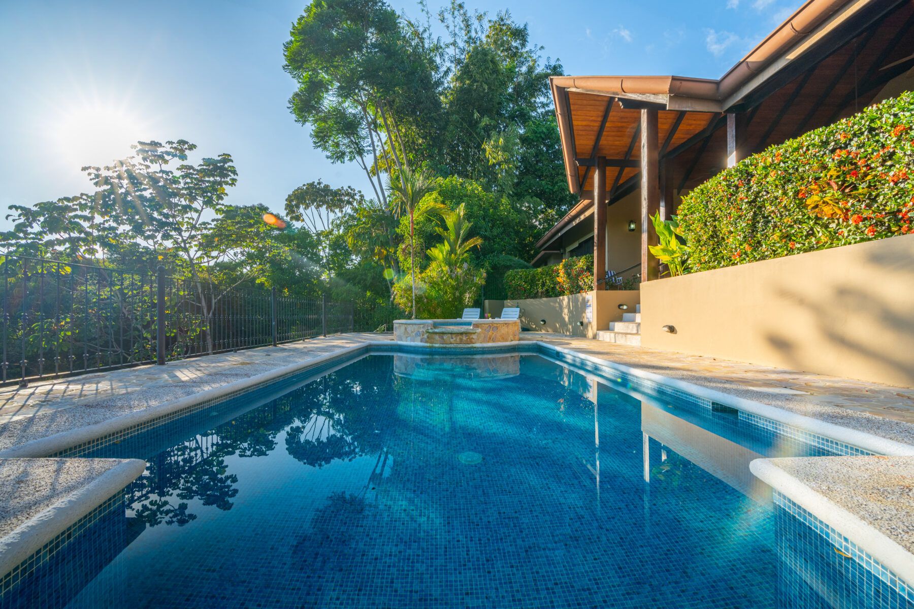 Gated Luxury -Sleeps 13-Ojochal-Near beaches-5 BR Main Image