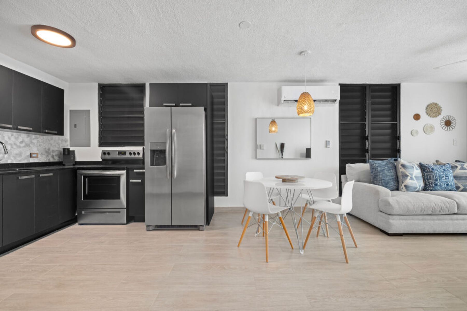 Elena | Beach Condo Main Image