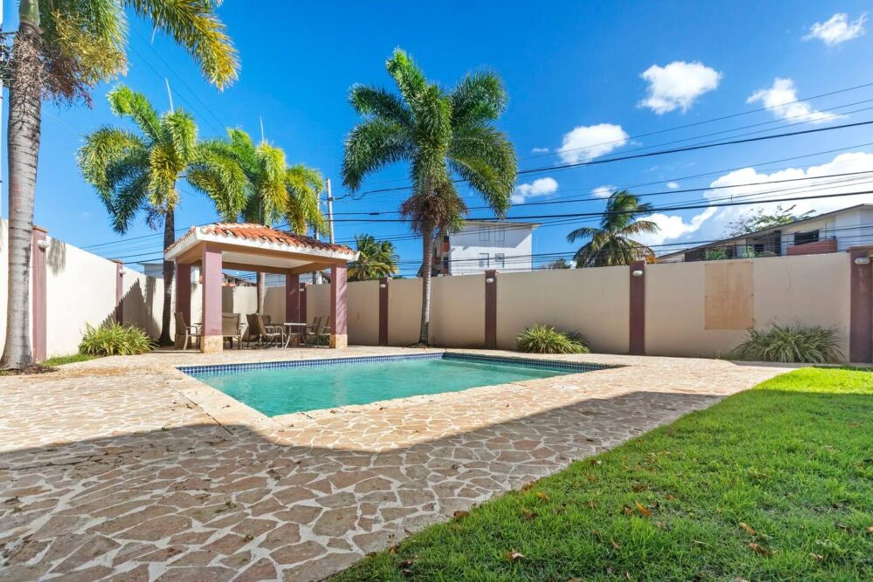 Cacique | Family Vacation Rental Main Image