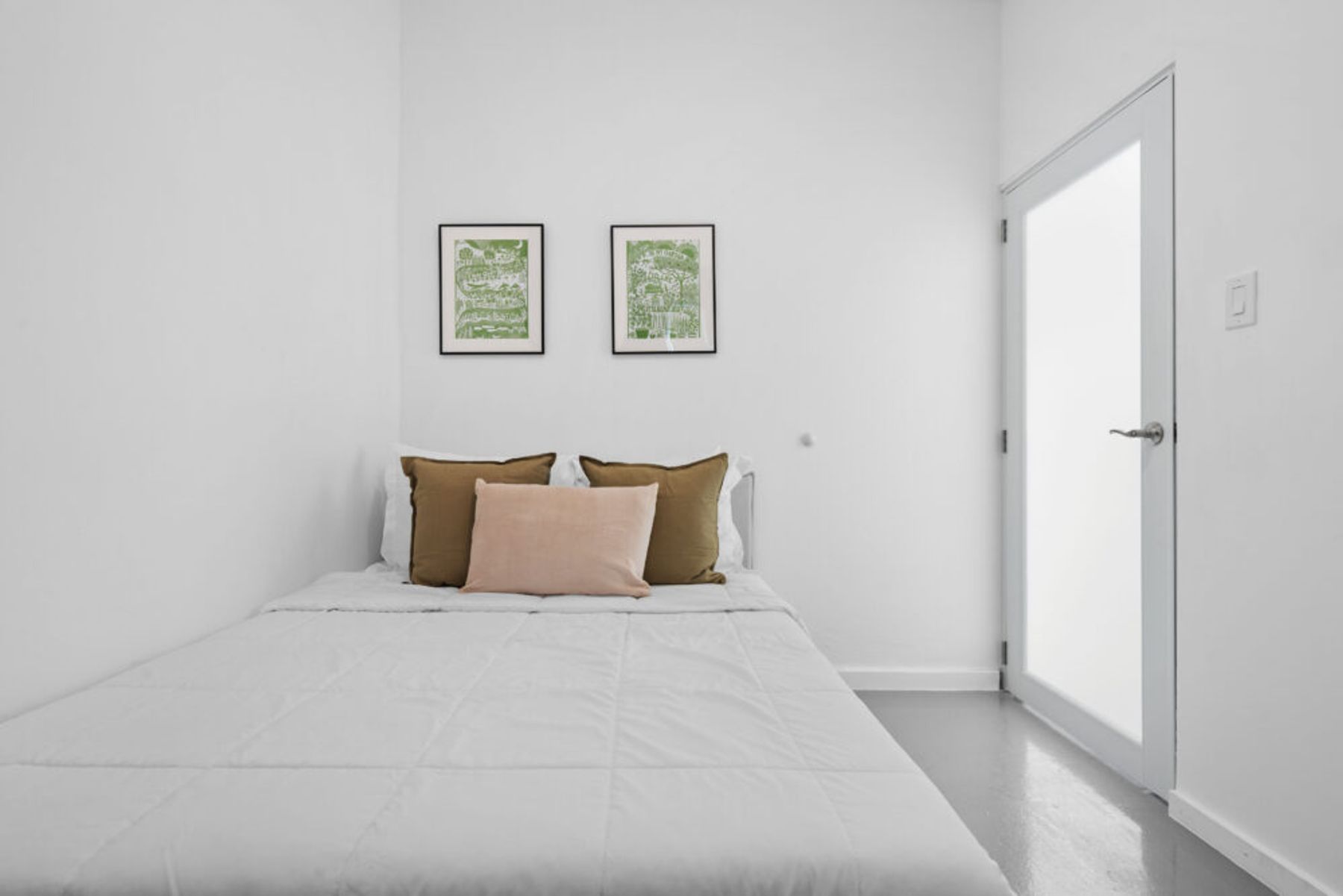 103condado65avenue-bl Main Image