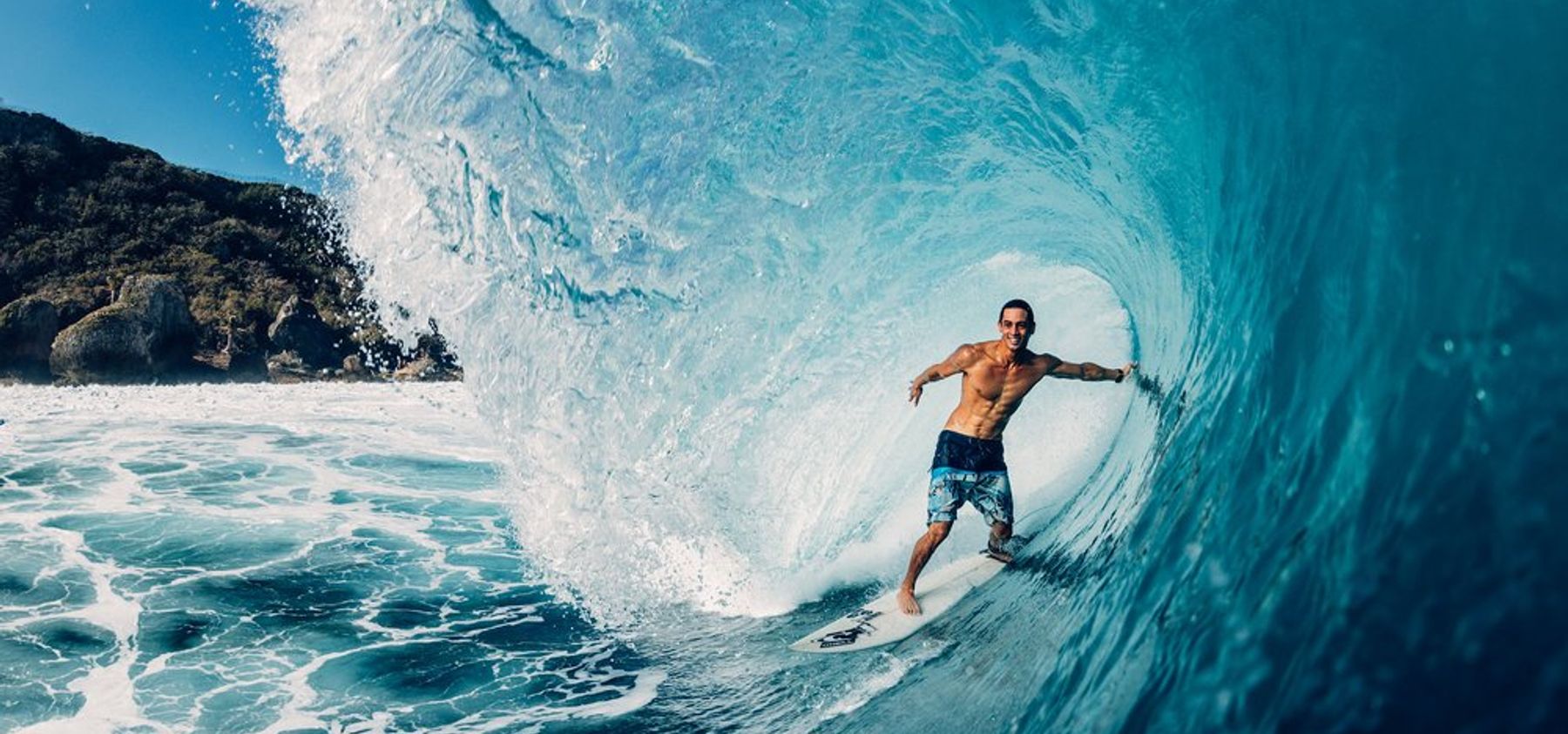What is the Best Beach with Waves in Puerto Rico? 1 best beach with waves in puerto rico