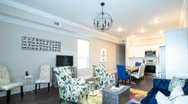 Milan Manor Main Image