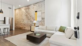 Sleek, Historic Luxury Suite in the CBD Main Image