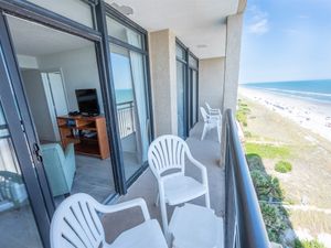 Large Balcony! Amazing Views!