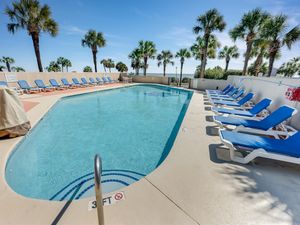 Beautiful Outdoor Pool Area