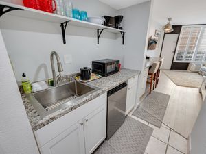 Entryway/Kitchen Area