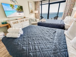 Large Living Area with Views of the Ocean, Beautifully Decorated