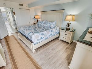 Amazing Bedroom