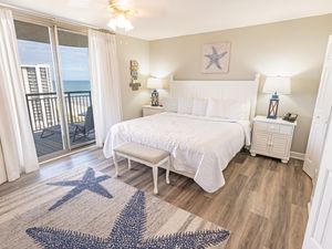 Stunning Bedroom ✨ Beautifully Decorated ️