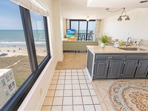 Large Kitchen Area