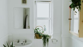 Modern bathroom